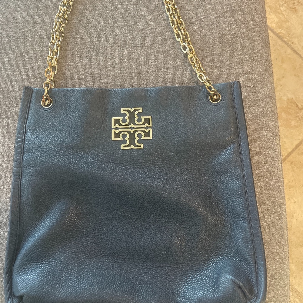 Tory Burch hand bag , gold chain , used